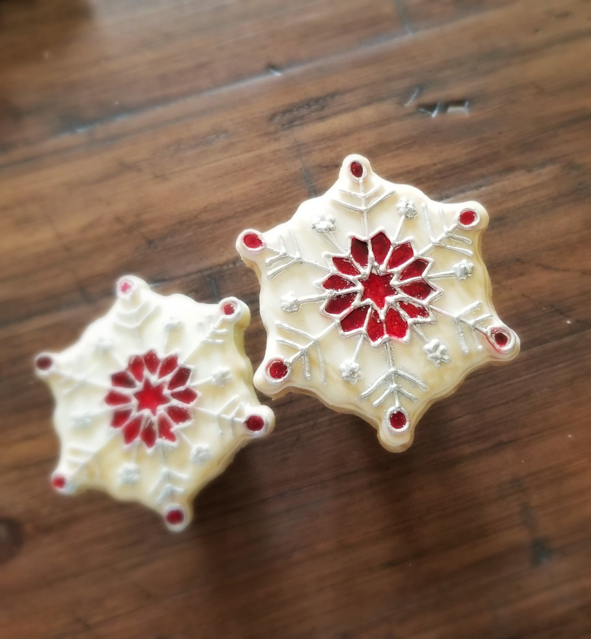 Snowflake cookie cutter
