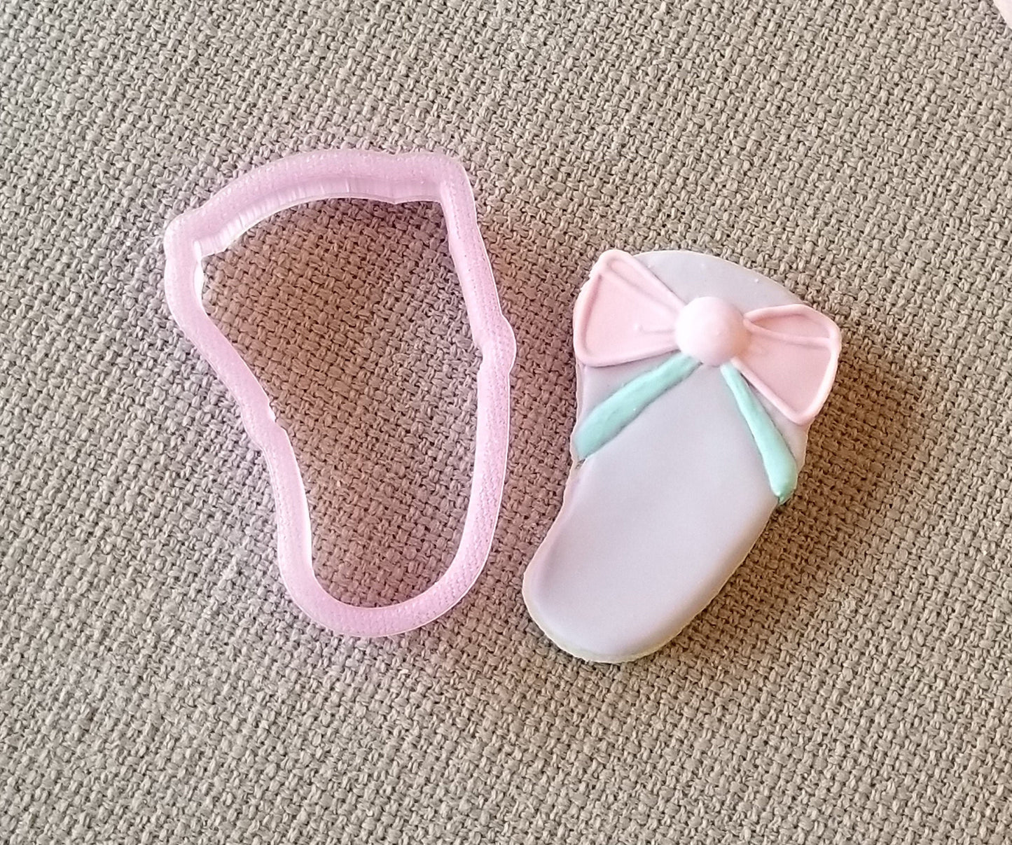 Slipper Cookie Cutter, Spa Cookie Cutter, Flip Flop Cookie Cutter