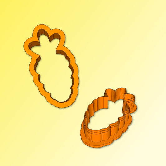 Short Curvy Carrot Cookie Cutter
